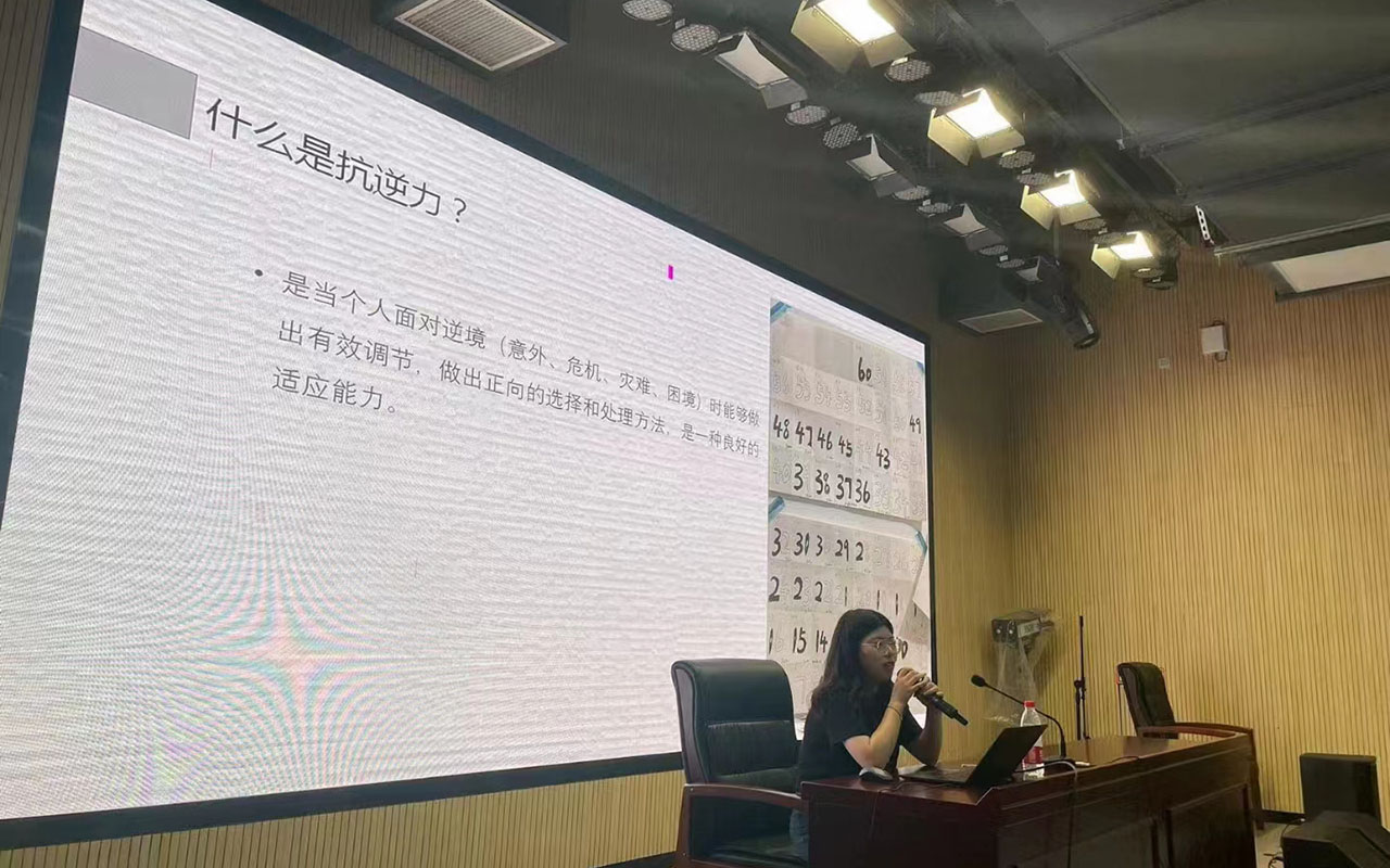 汾阳董玉娣中学